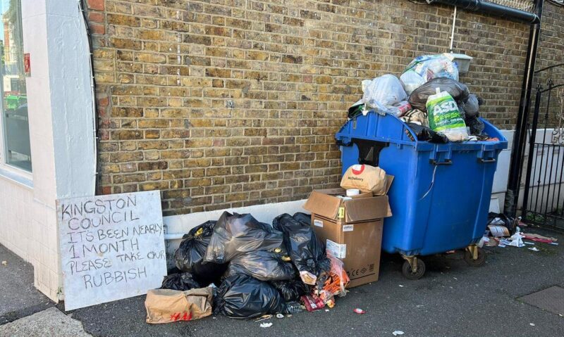 Over flowing bins in Norbiton